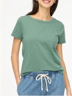 NWT J.Crew Factory Girlfriend Tee in Green, Sz-L